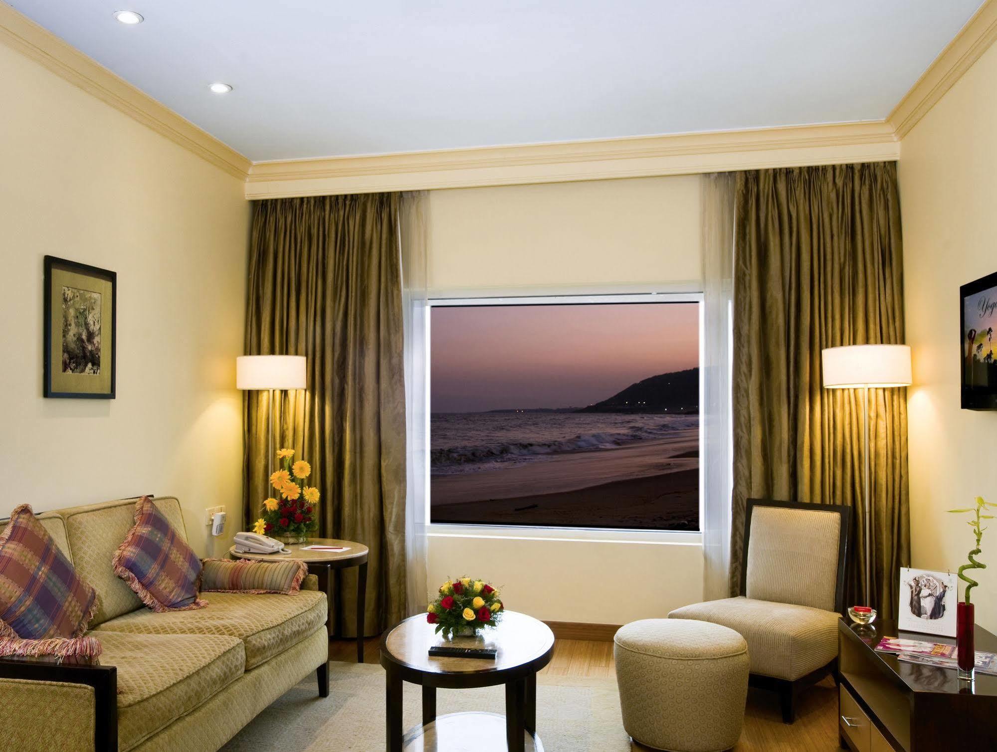 The Gateway Hotel Beach Road Visakhapatnam Dış mekan fotoğraf